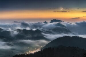 Zachód Księżyca nad Trzema Koronami